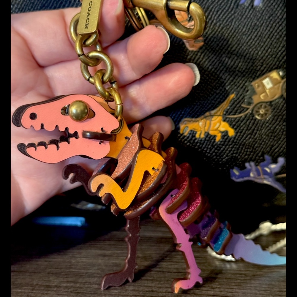 ❌❌SOLD❌❌Coach Rexy Leather Rainbow Glitter Puzzle Bag Charm Key Ring EUC 🤩